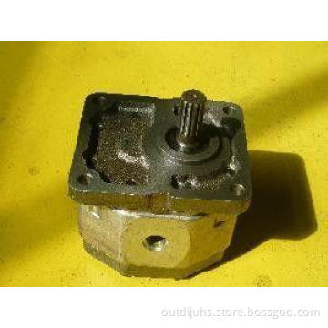 PC40/50 4d84-2 Excavator Water Pump Komatsu Pump